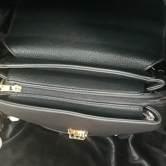 Deluxity Black Purse Tote,Backpack,Cross Body - Picture 6 of 11